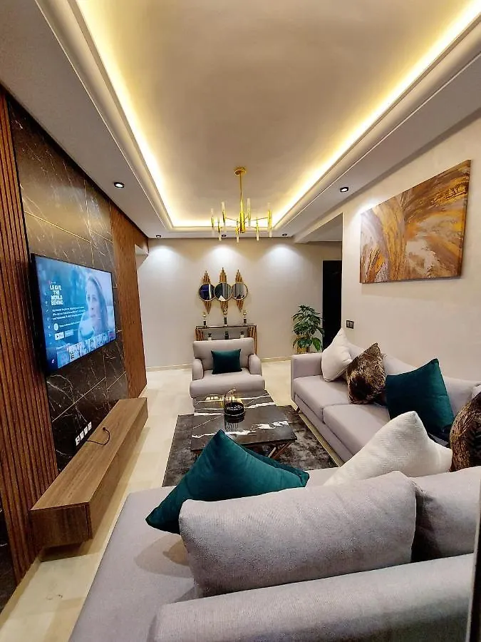 Modern Apartment Opposite The Hassan2 Mosque, Very Well Equipped And Stylish, 85 M2 With Gym And Direct Sea View With Underground Garage , Prohibits Unmarried Couples Of Arab Origin Casablanca