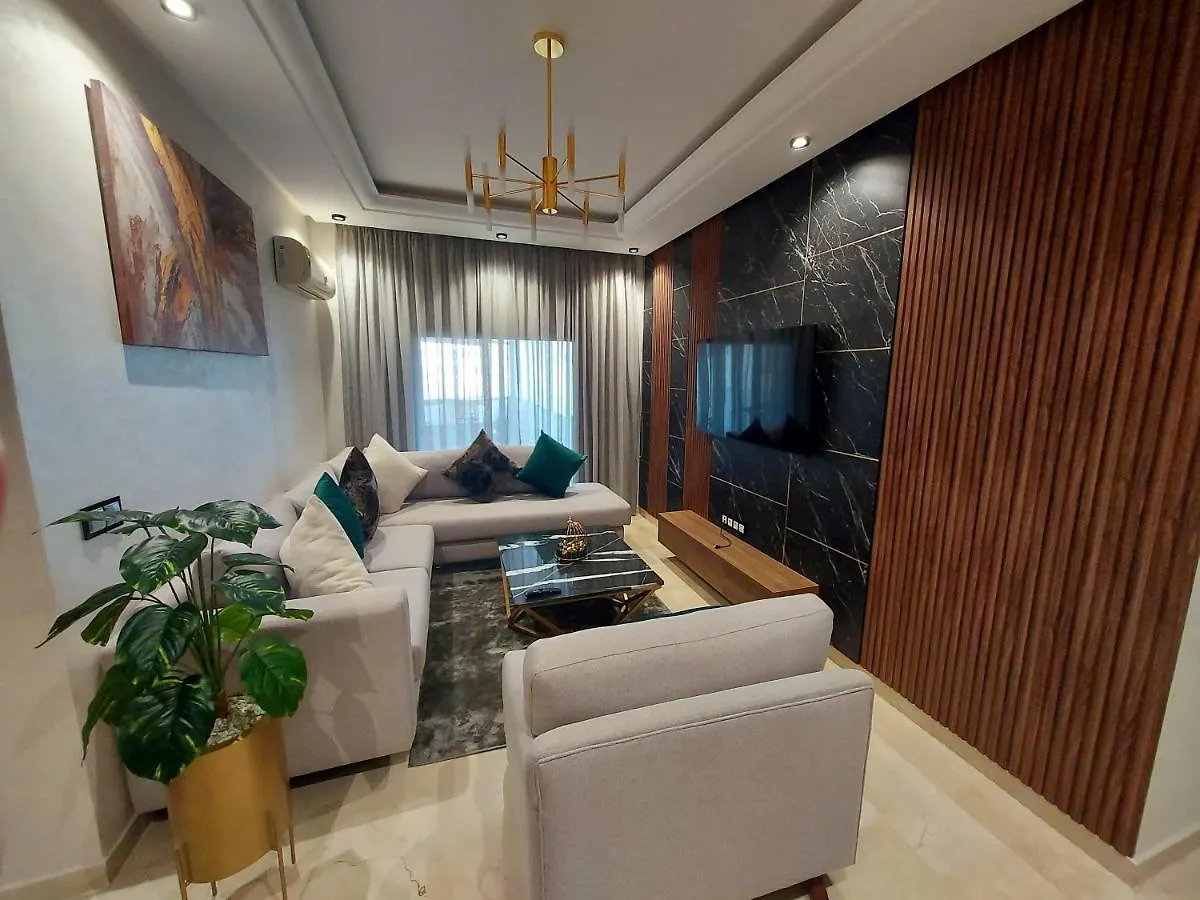 Modern Apartment Opposite The Hassan2 Mosque, Very Well Equipped And Stylish, 85 M2 With Gym And Direct Sea View With Underground Garage , Prohibits Unmarried Couples Of Arab Origin Casablanca