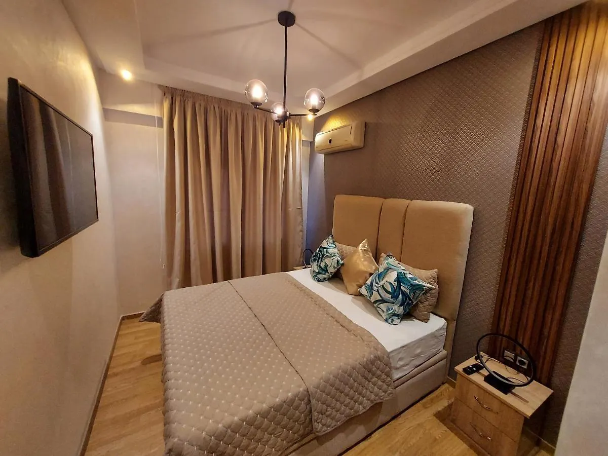 Modern Apartment Opposite The Hassan2 Mosque, Very Well Equipped And Stylish, 85 M2 With Gym And Direct Sea View With Underground Garage , Prohibits Unmarried Couples Of Arab Origin Casablanca 0*,